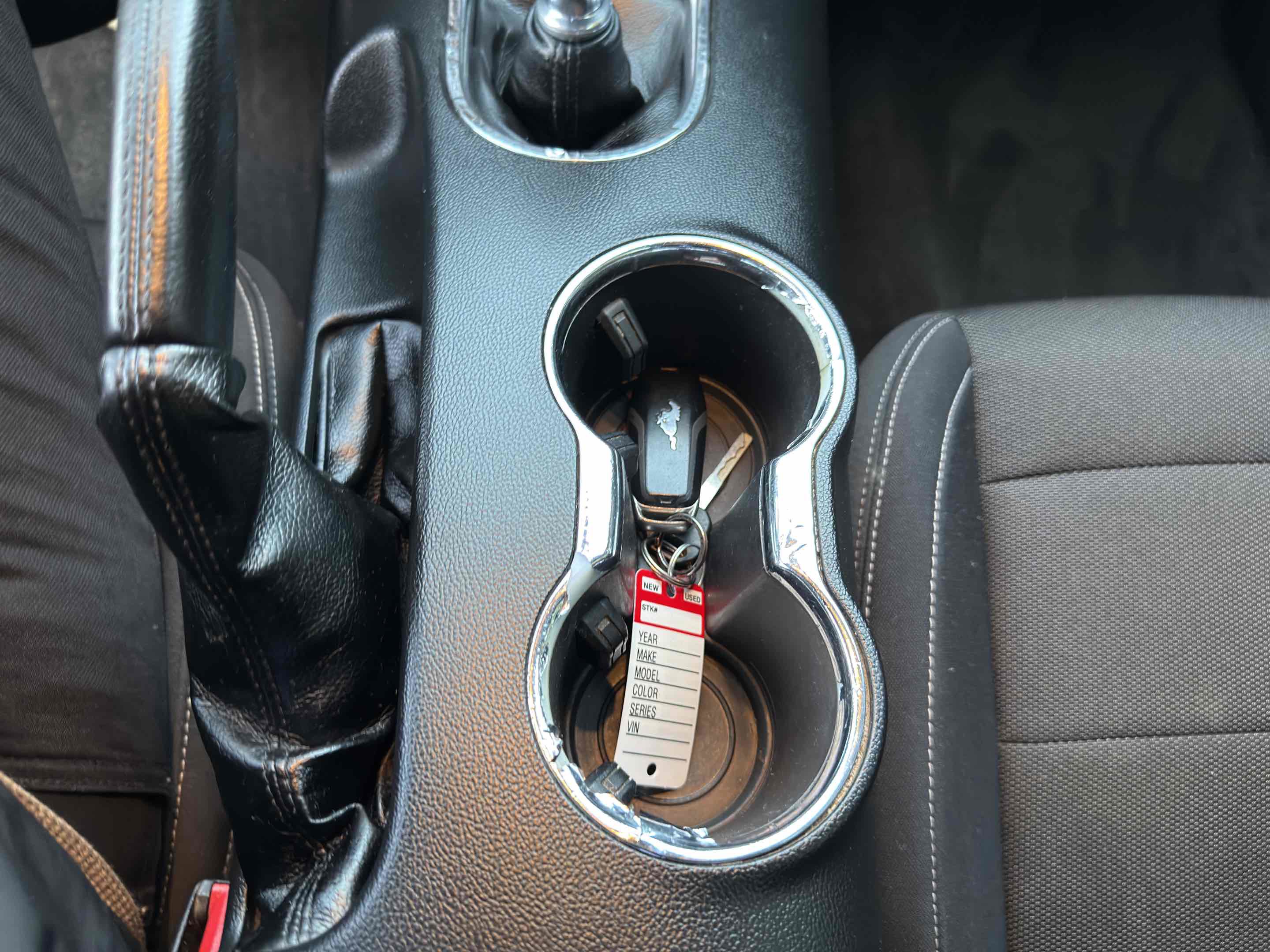 Used 2017 Ford Mustang Coupe RWD image 43