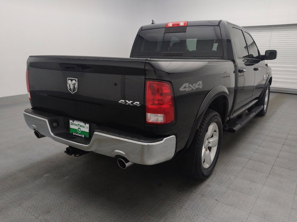Used 2018 RAM 1500 SLT image 9