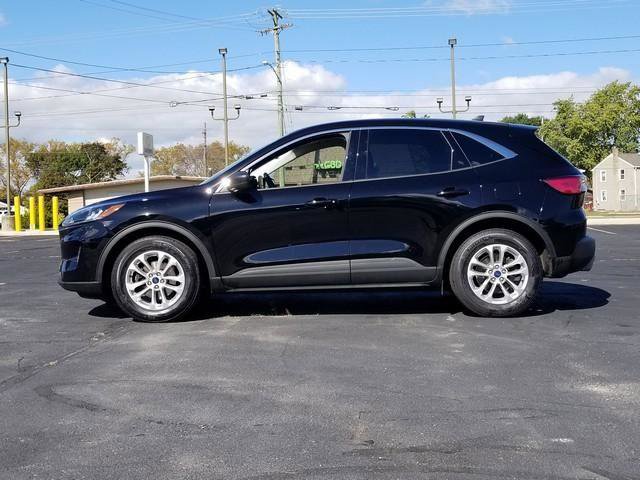 Used 2022 Ford Escape SE w/ Cold Weather Package image 7