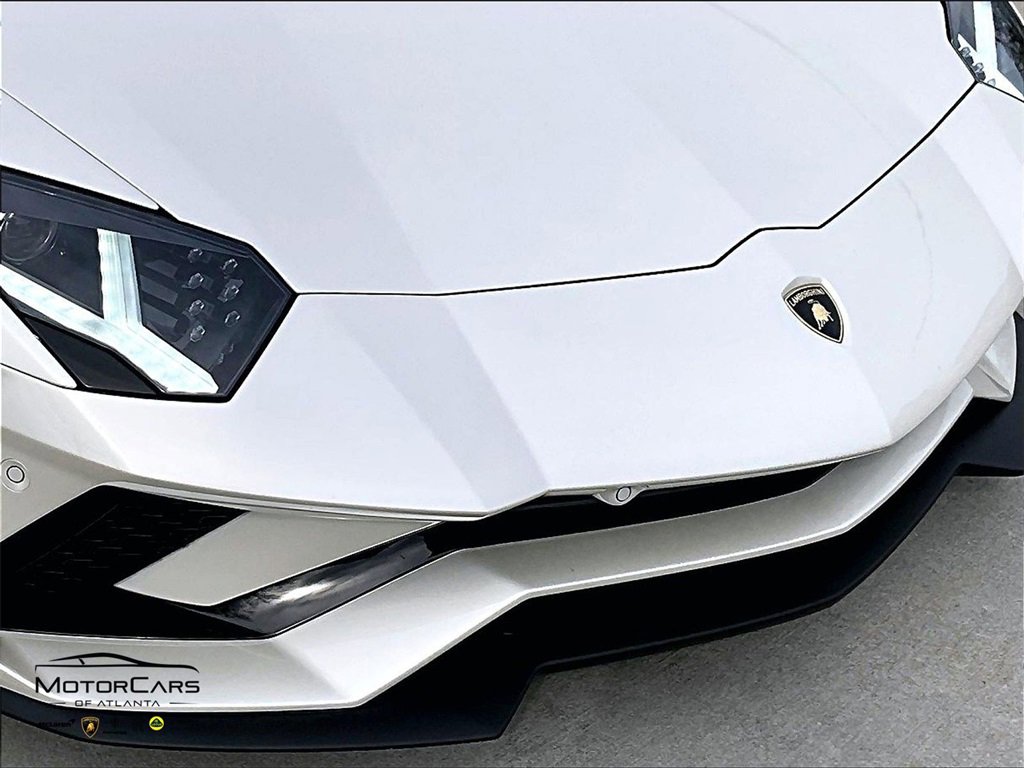 Used 2017 Lamborghini Aventador S image 23