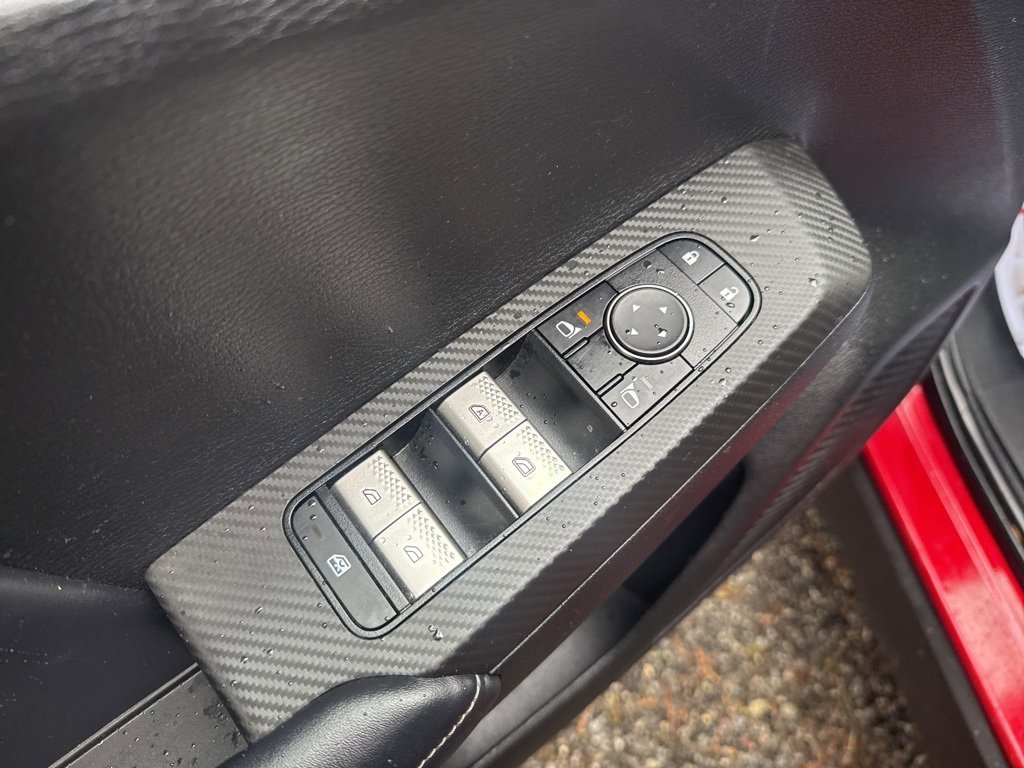 Used 2022 Mitsubishi Outlander SE image 11