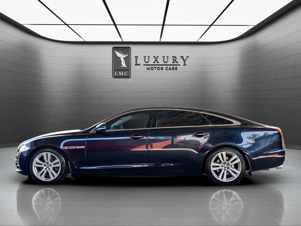 Used 2012 Jaguar XJ L RWD image 5
