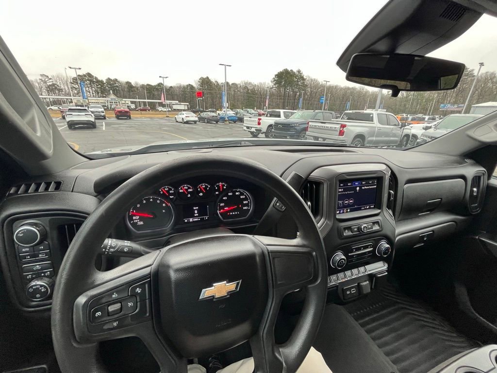 Used 2022 Chevrolet Silverado 1500 Custom AWD/4WD image 19