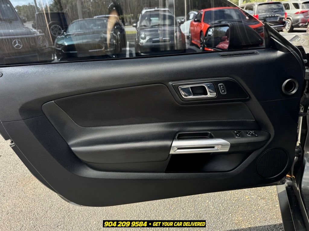 Used 2017 Ford Mustang GT RWD image 23