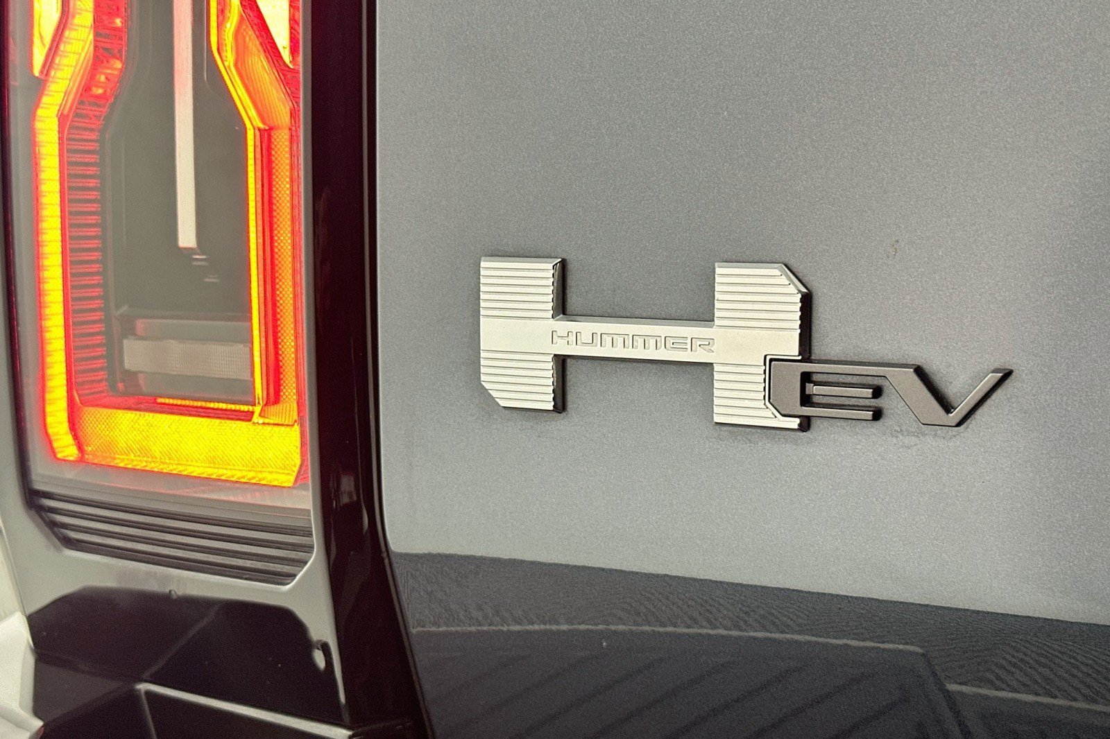 Used 2026 GMC Hummer EV SUV AWD/4WD image 9
