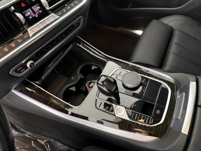 Used 2020 BMW X5 sDrive40i w/ Convenience Package RWD image 13
