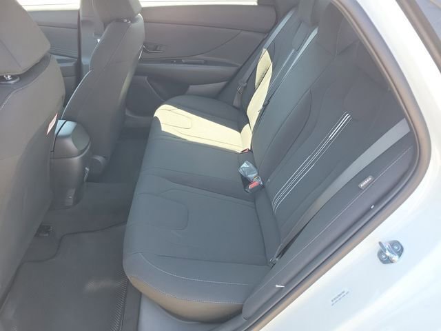 New 2026 Hyundai Elantra Sport image 22