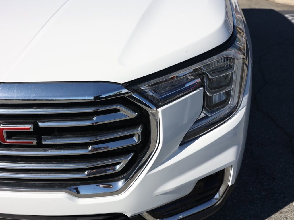 Used 2024 GMC Terrain SLT image 10