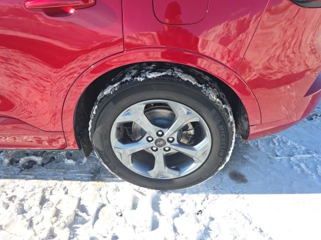 Used 2024 Ford Escape ST-Line w/ Cold Weather Package image 15