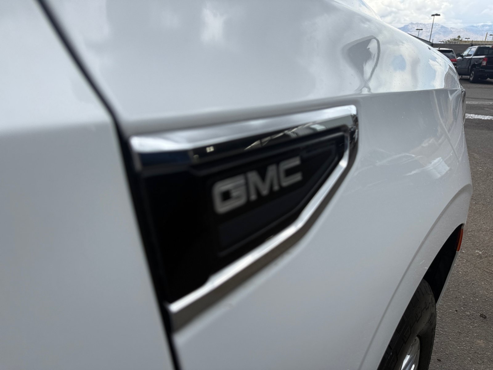 Used 2018 GMC Yukon Denali AWD/4WD image 30