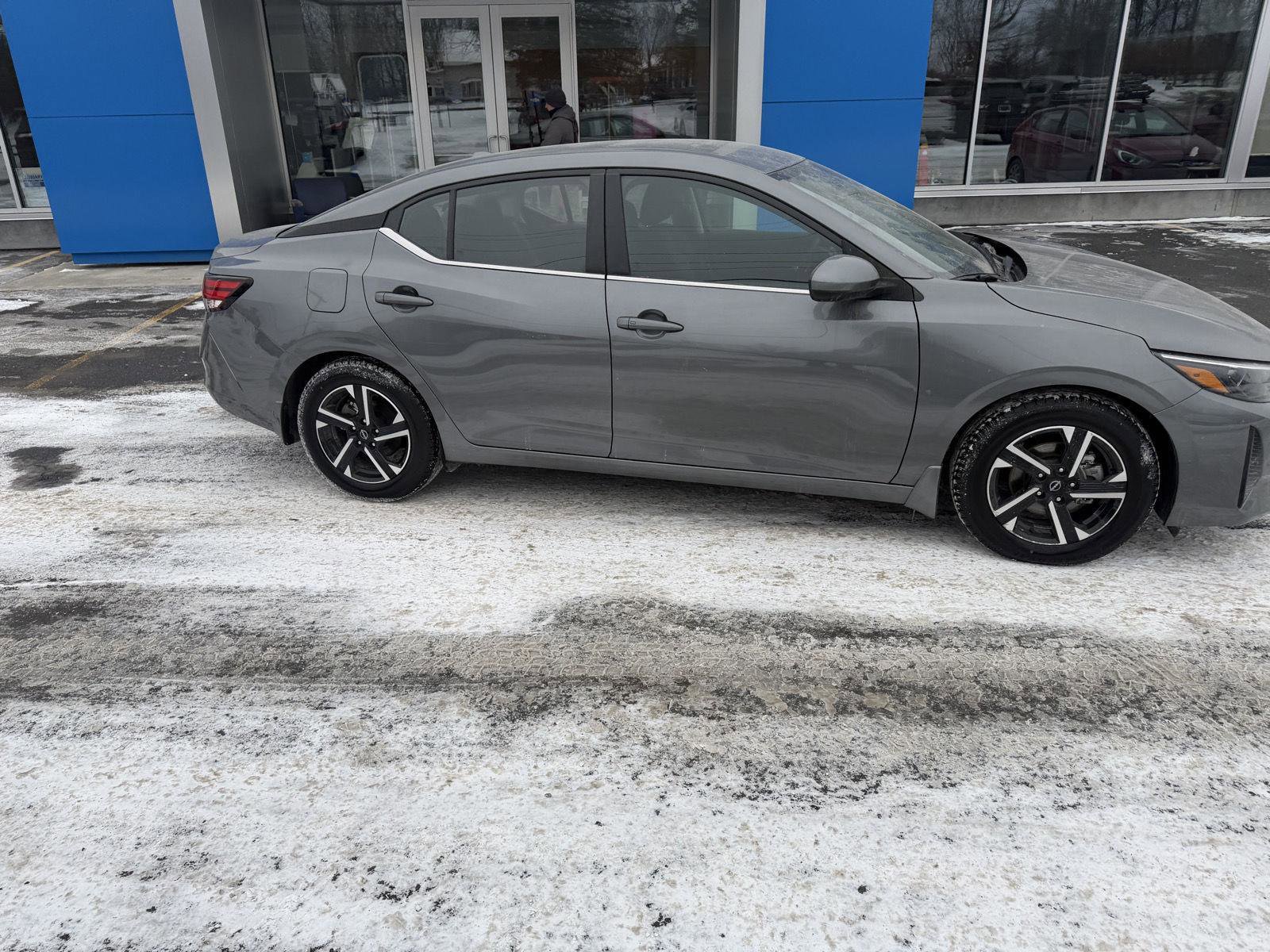 Used 2024 Nissan Sentra SV w/ All-Weather Package image 4
