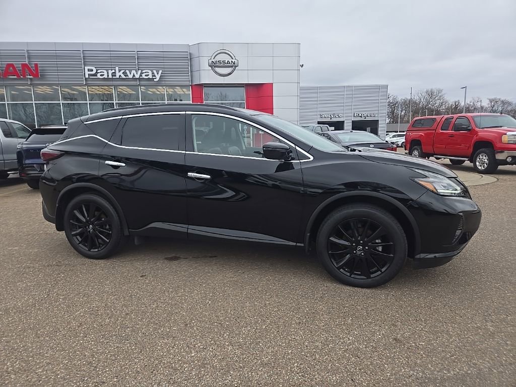 Used 2024 Nissan Murano SV w/ SV Midnight Edition Package image 8