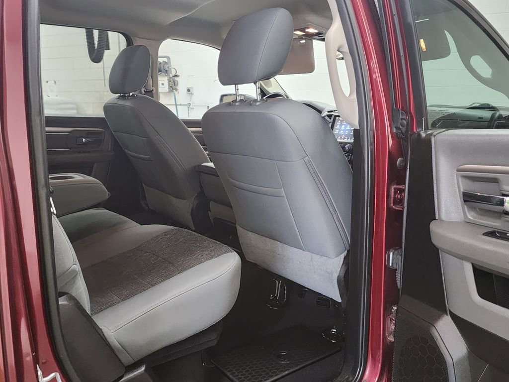 Used 2019 RAM 1500 Big Horn image 34