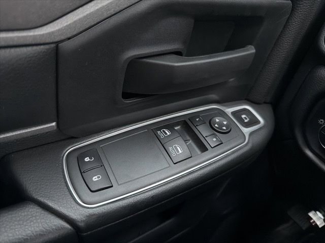 New 2024 RAM 3500 Tradesman image 15