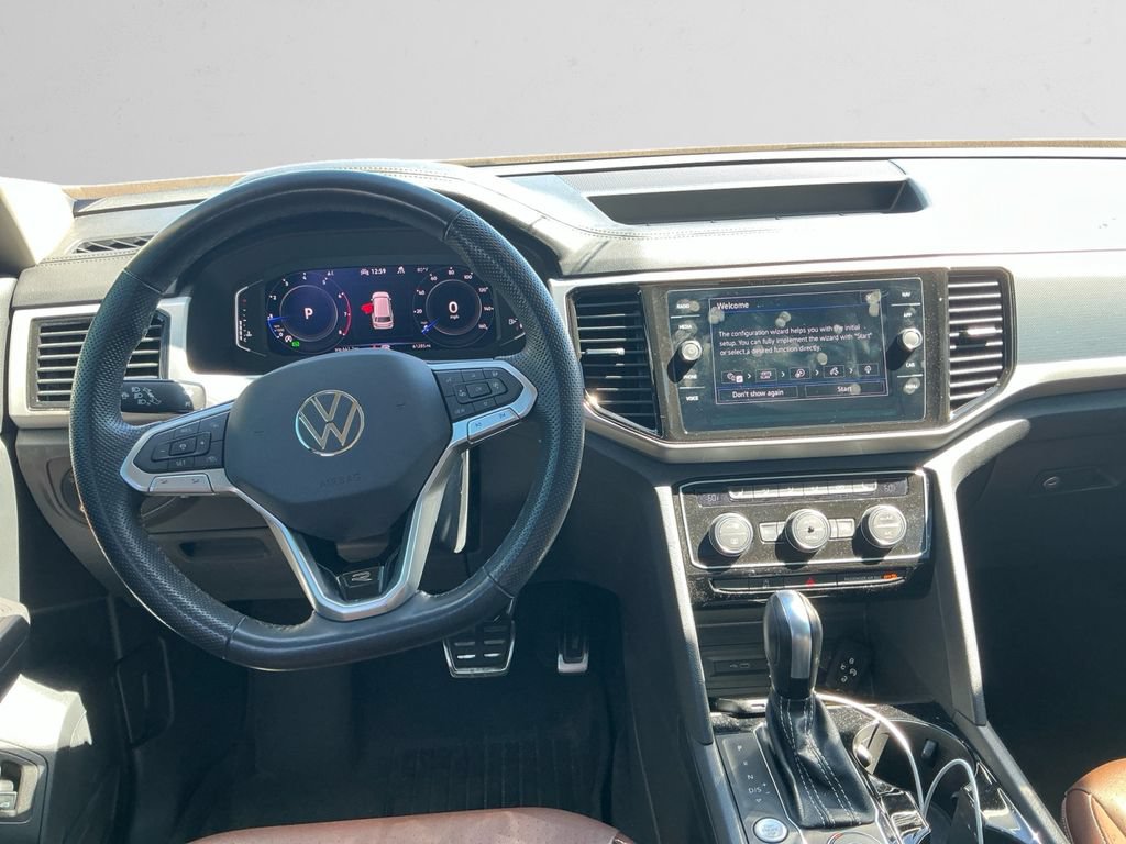 Used 2022 Volkswagen Atlas SEL R-Line AWD/4WD image 10