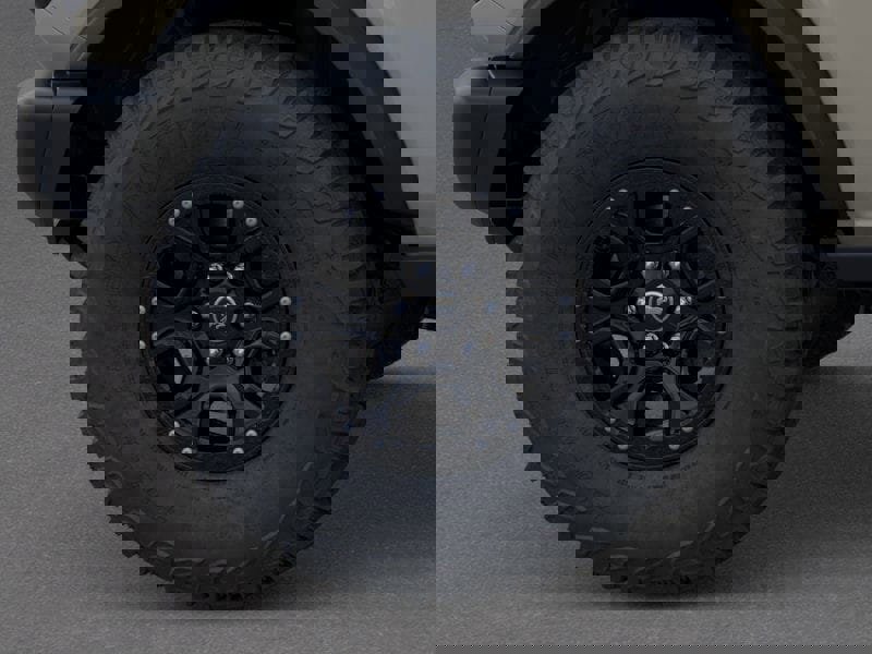 New 2025 Ford Bronco Badlands image 21