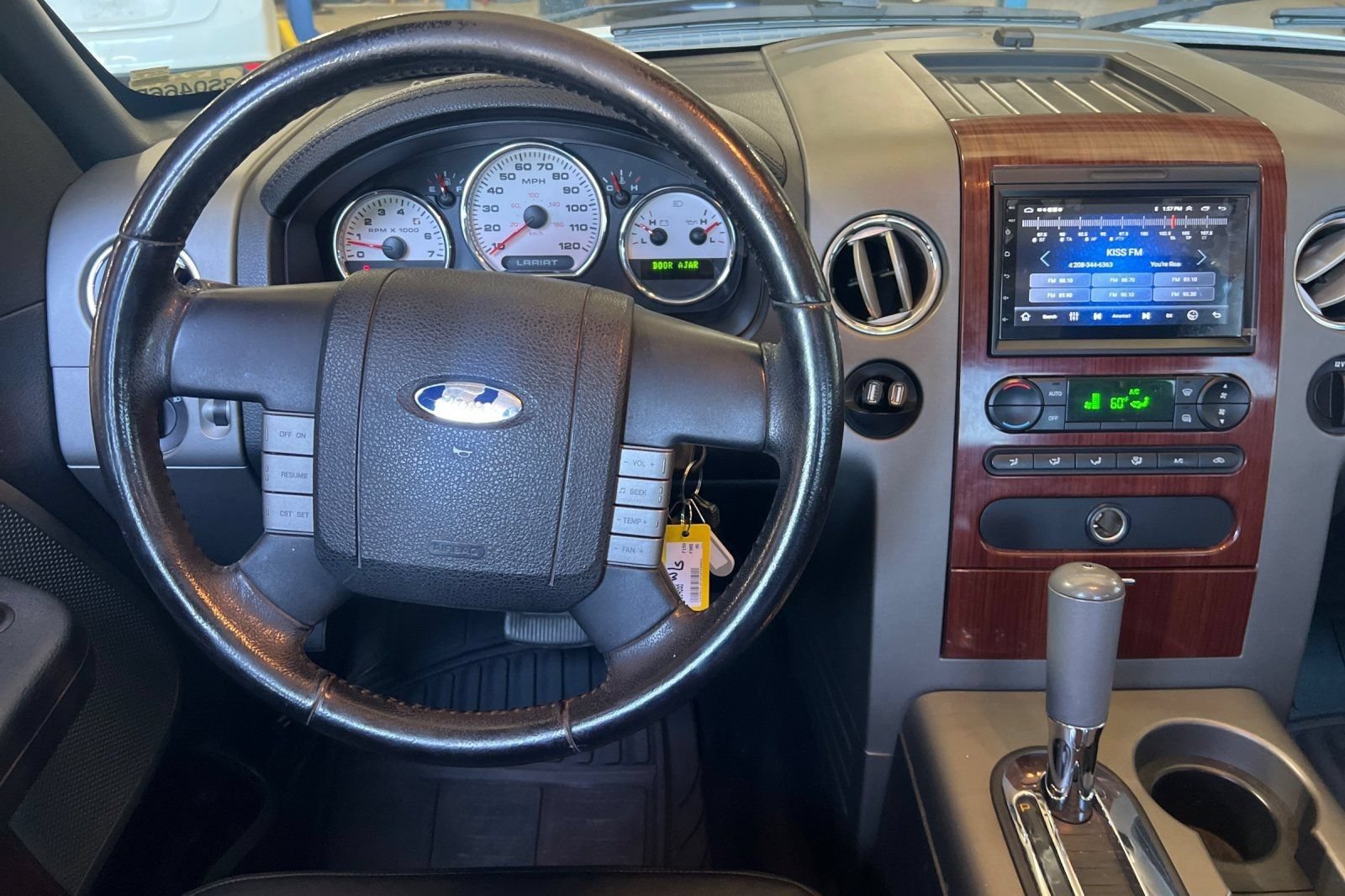 Used 2005 Ford F150 XLT RWD image 40