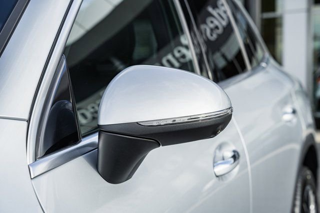 New 2026 Mercedes-Benz GLC 300 4MATIC image 15