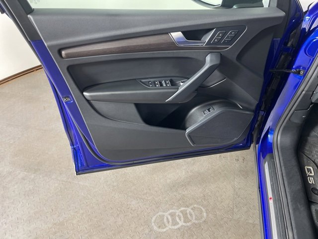 Used 2022 Audi Q5 2.0T Premium w/ Convenience Package image 19