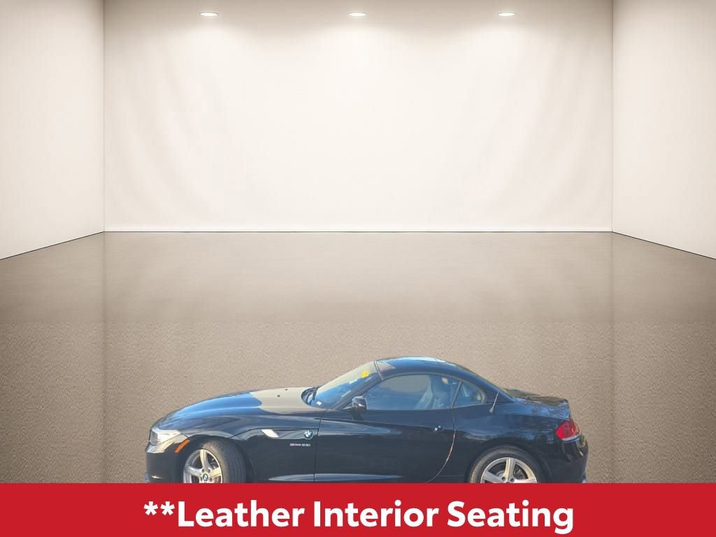 Used 2013 BMW Z4 sDrive28i image 3