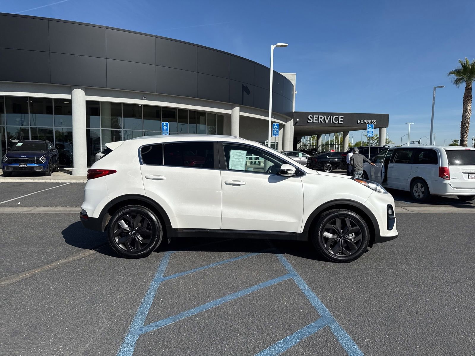 Certified 2021 Kia Sportage S image 4