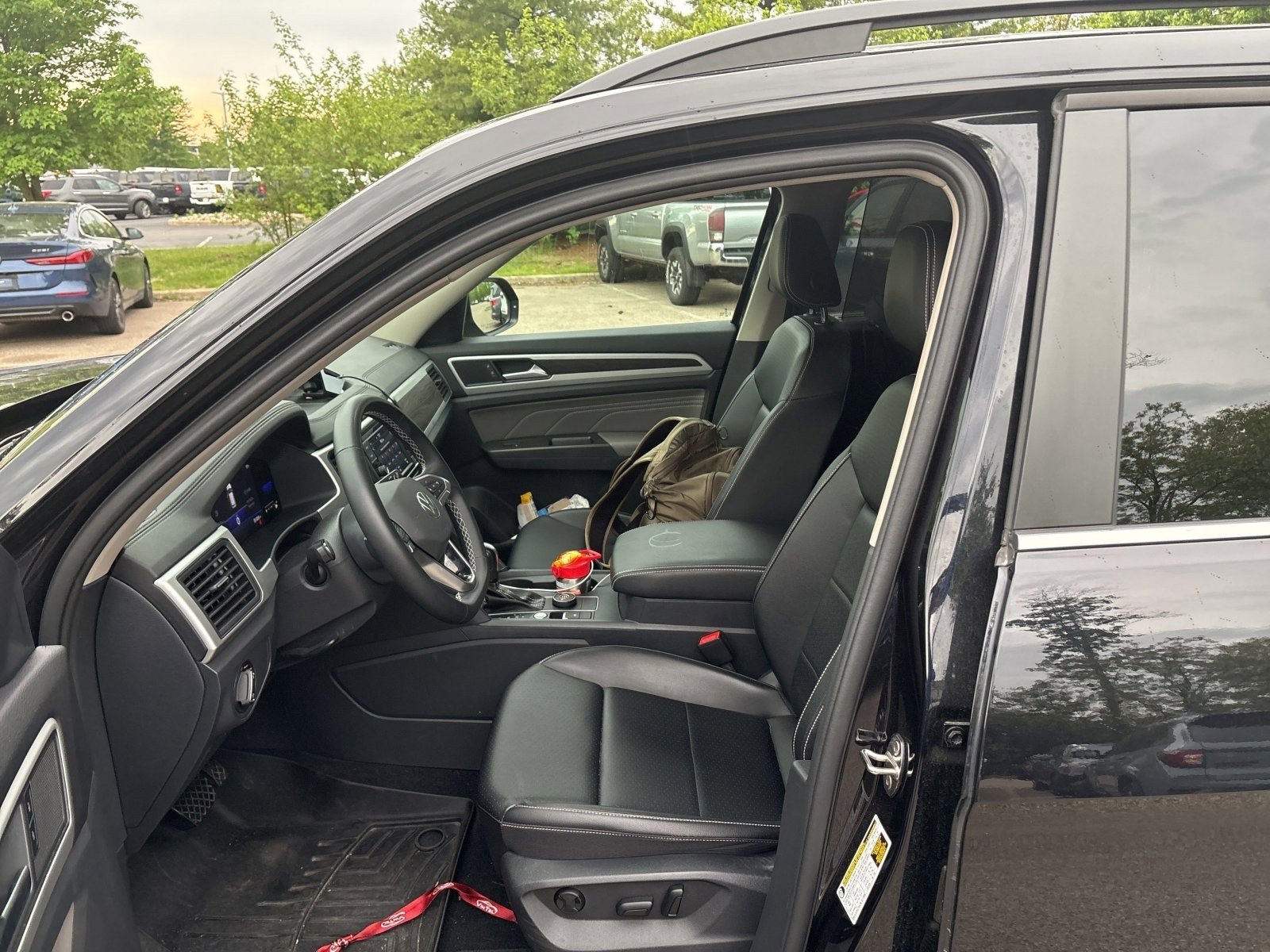 Used 2022 Volkswagen Atlas SE AWD/4WD image 4