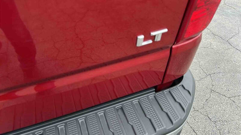 Used 2023 Chevrolet Silverado 1500 LT image 12