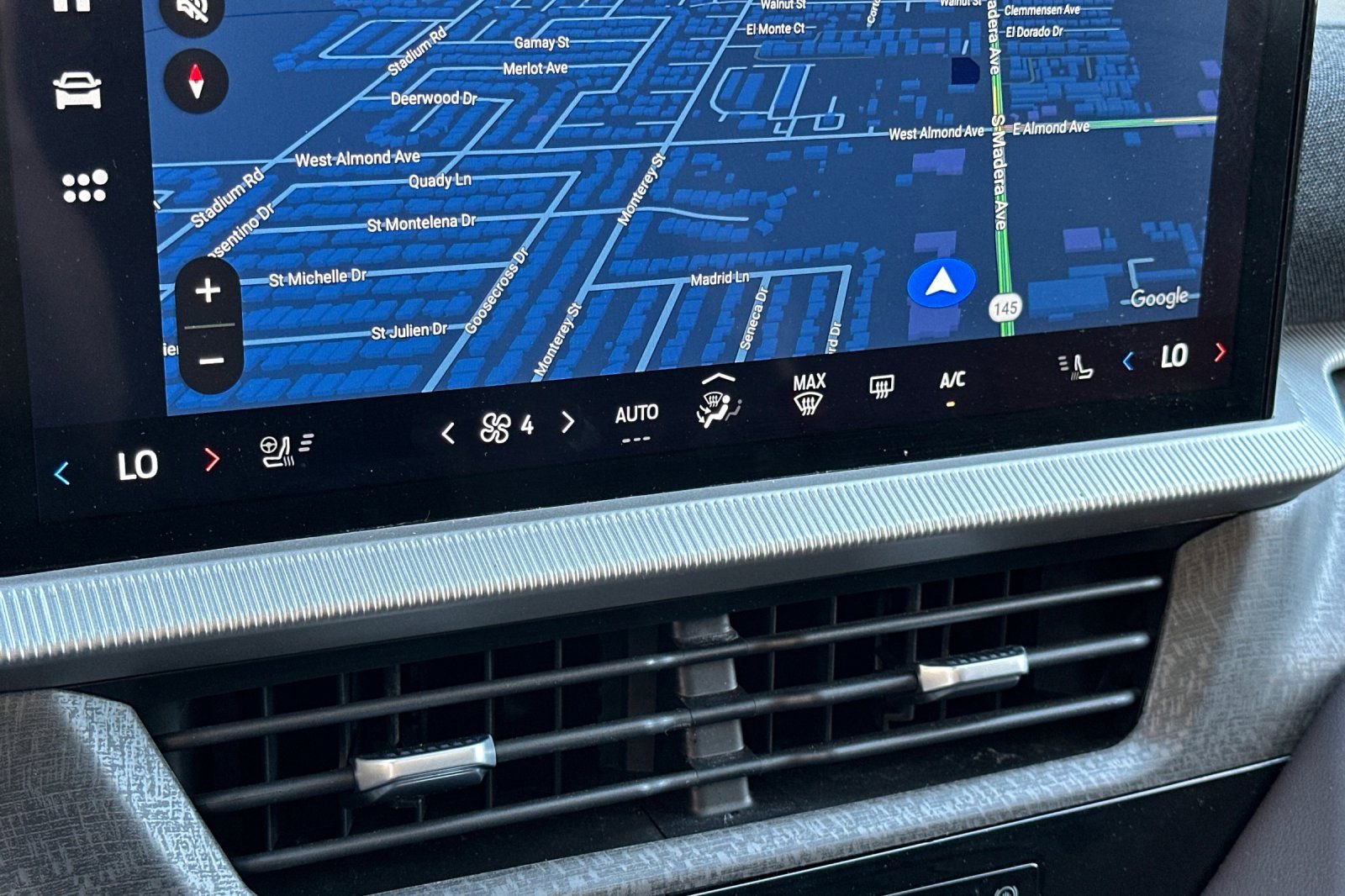 Used 2025 Ford Explorer Platinum w/ LUX Leather Package image 22