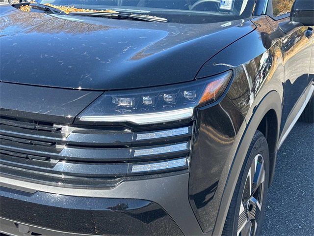 New 2026 Nissan Kicks SV w/ SV Premium Package image 10