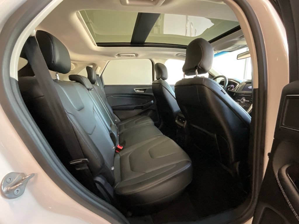 Used 2017 Ford Edge Titanium w/ Canadian Touring Package AWD/4WD image 21