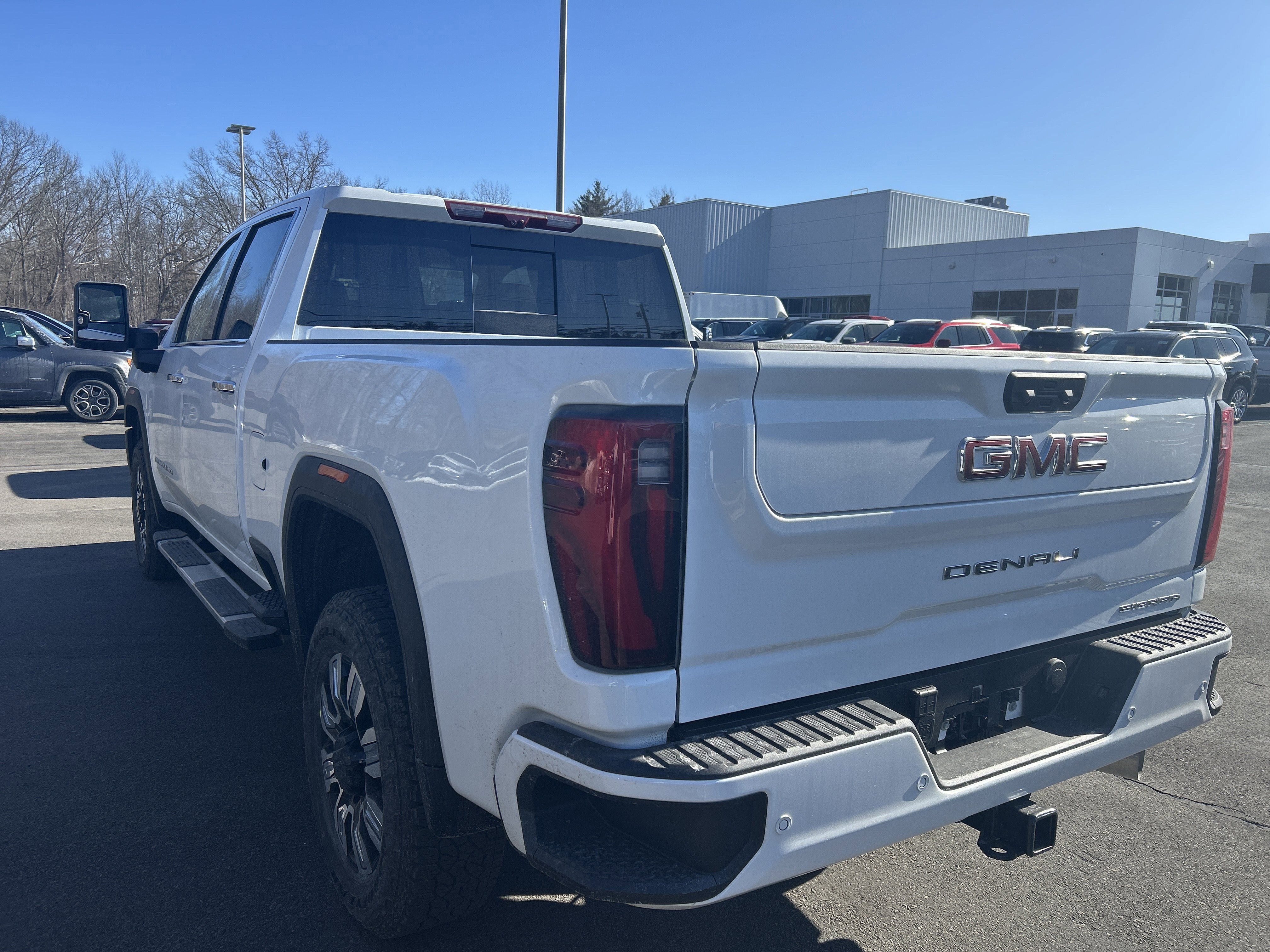 New 2026 GMC Sierra 2500 Denali w/ Denali Reserve Package image 6