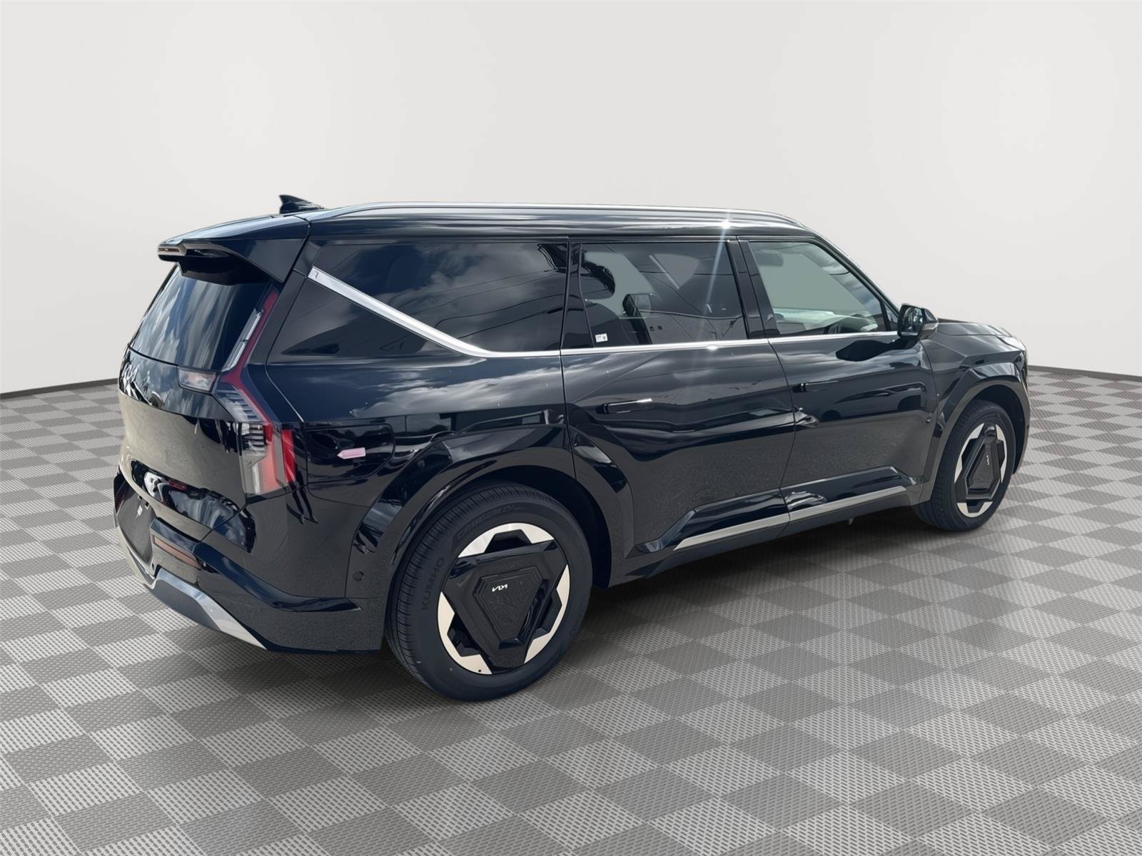 Used 2026 Kia EV9 Land AWD/4WD image 5
