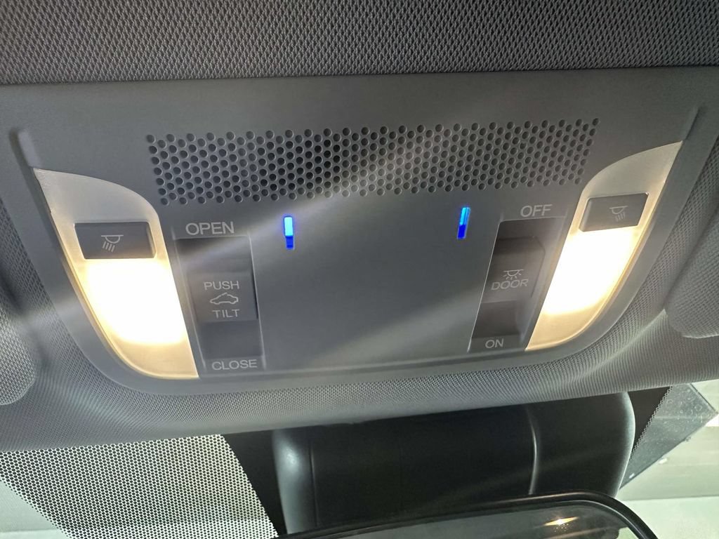 Used 2020 Acura ILX FWD image 38