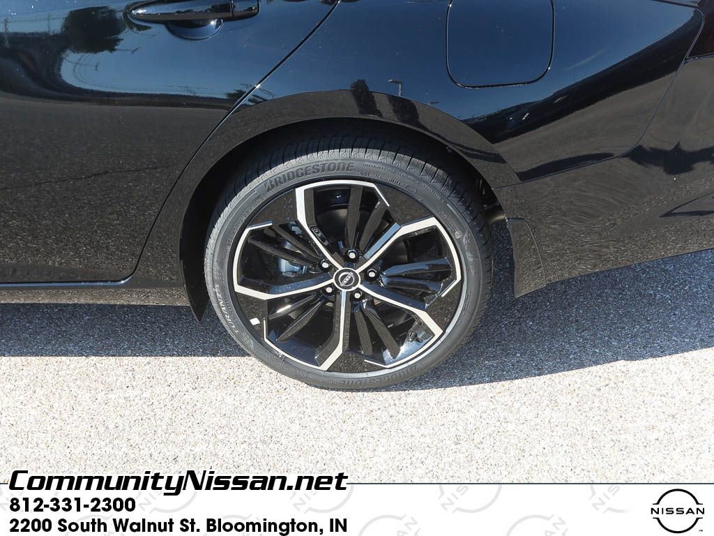 New 2025 Nissan Altima 2.5 SR w/ SR Premium Package image 4