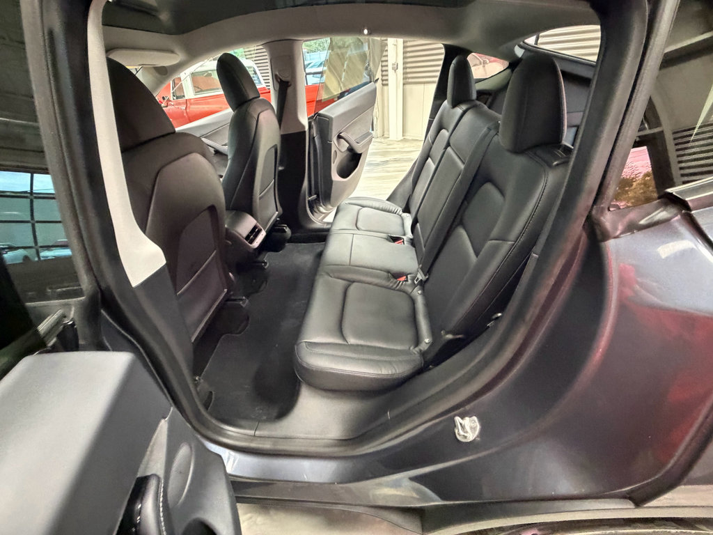 Used 2020 Tesla Model Y Long Range image 50