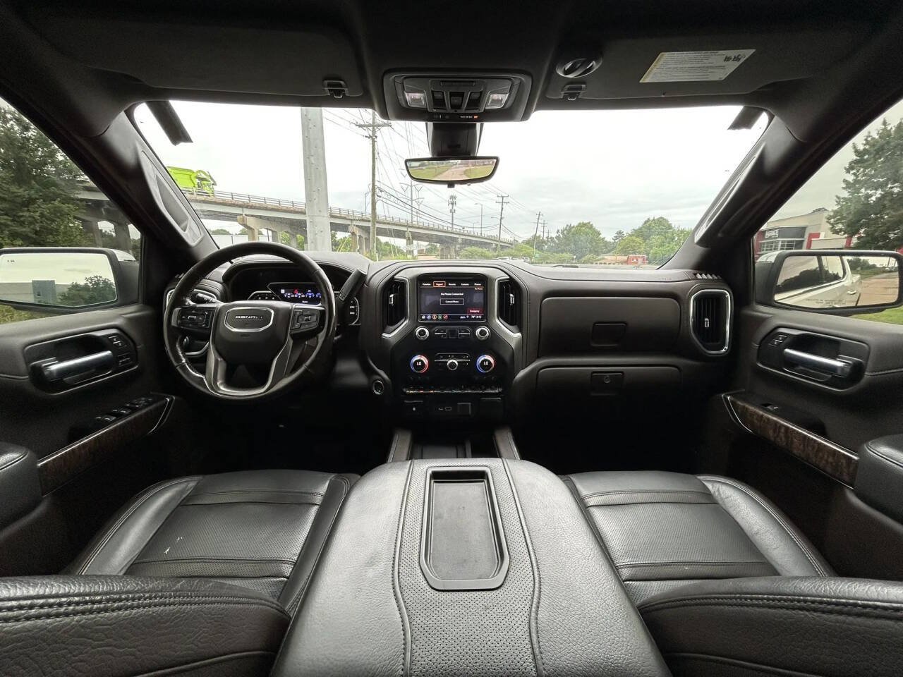 Used 2019 GMC Sierra 1500 Denali w/ Denali Ultimate Package AWD/4WD image 13