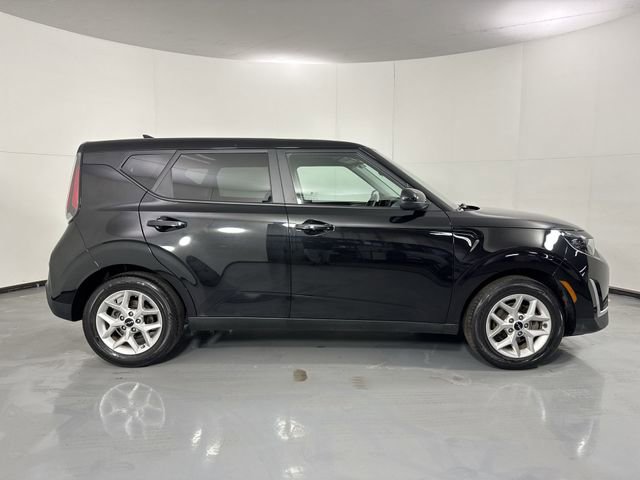 Used 2023 Kia Soul S FWD image 35