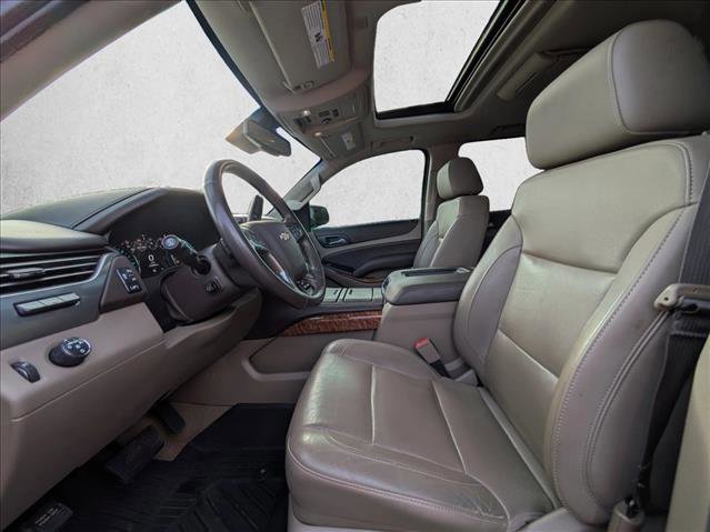 Used 2019 Chevrolet Suburban Premier image 16
