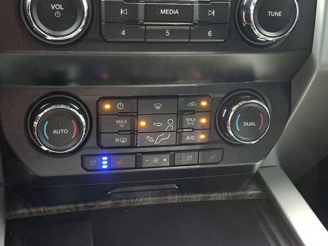 Used 2019 Ford F250 Lariat w/ Lariat Ultimate Package AWD/4WD image 12