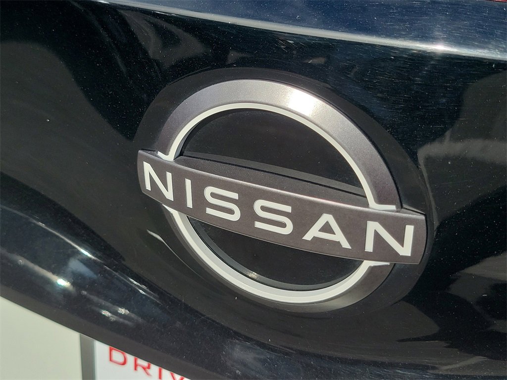 Used 2023 Nissan Leaf S image 24