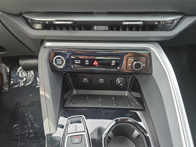 Used 2025 Audi Q5 Premium w/ Convenience Package AWD/4WD image 27