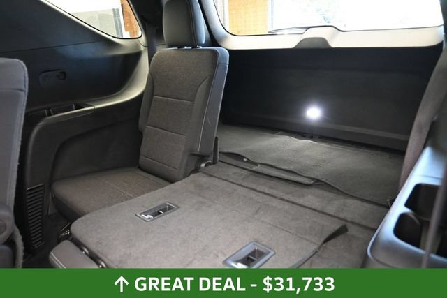 Used 2024 Chevrolet Traverse LT FWD image 18