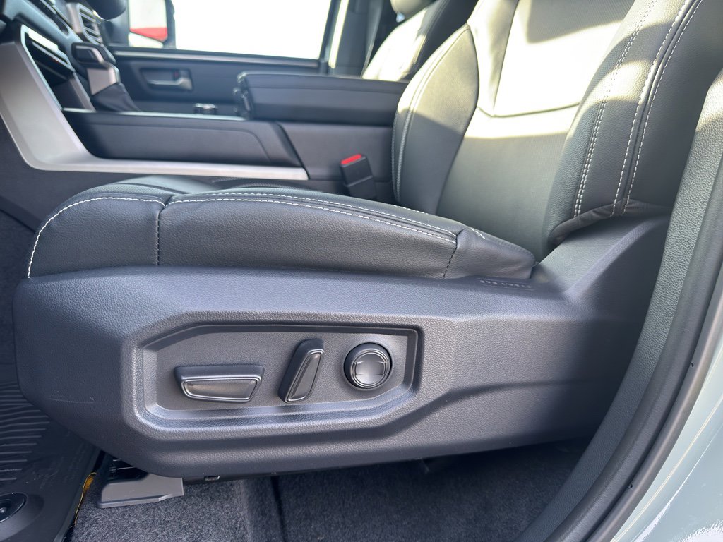 New 2026 Toyota Tundra SR5 image 12