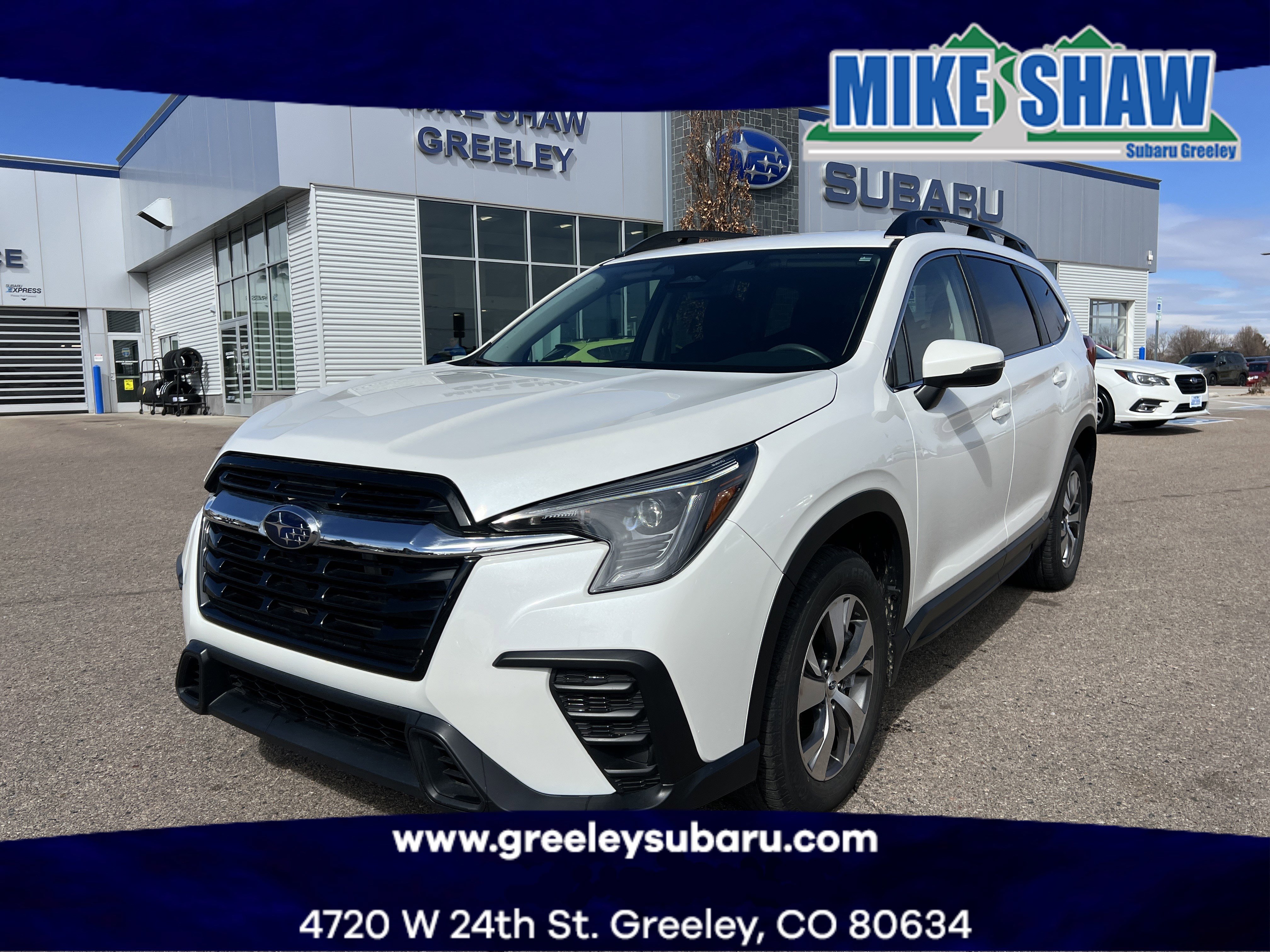 Used 2023 Subaru Ascent Premium w/ Convenience Package image 1