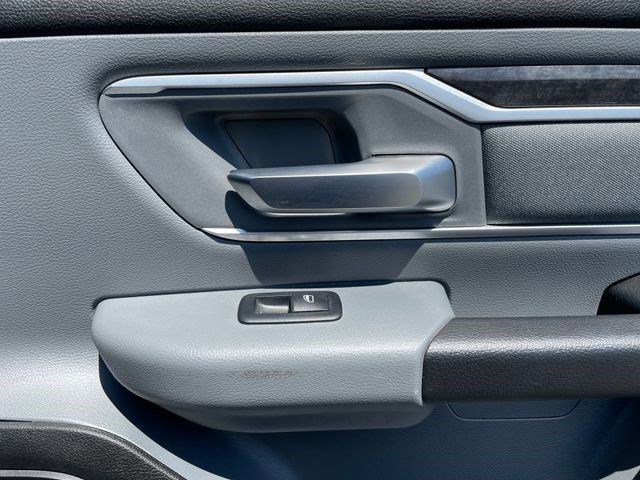 Used 2023 RAM 1500 Big Horn AWD/4WD image 19