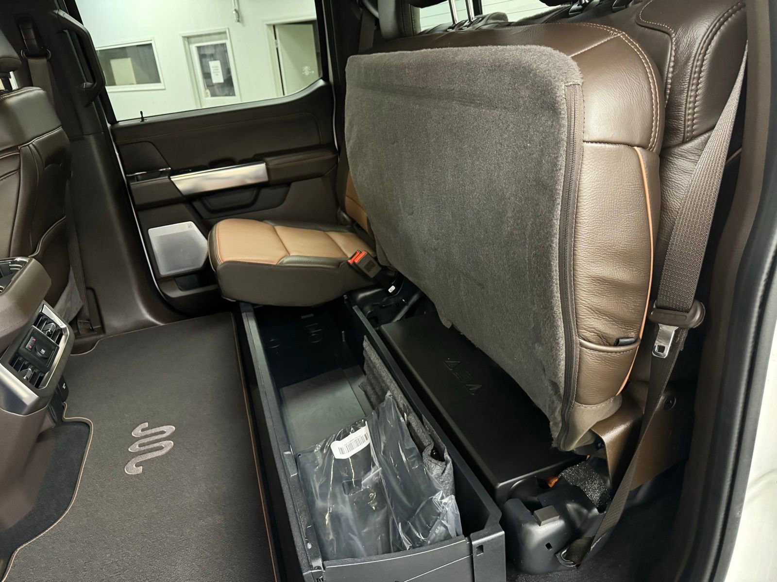 Used 2024 Ford F250 King Ranch w/ Tremor Off-Road Package image 32