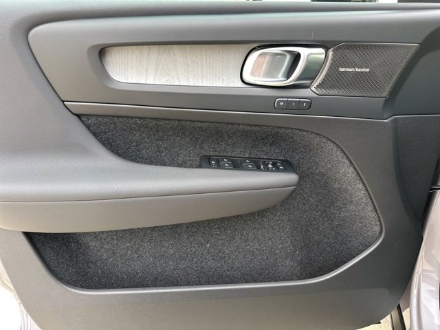 New 2026 Volvo XC40 B5 Plus w/ Protection Package Premier image 12