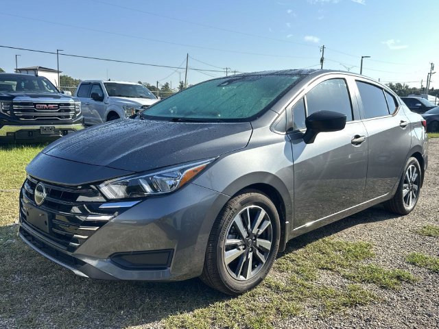 Used 2024 Nissan Versa S w/ S Plus Package FWD image 12