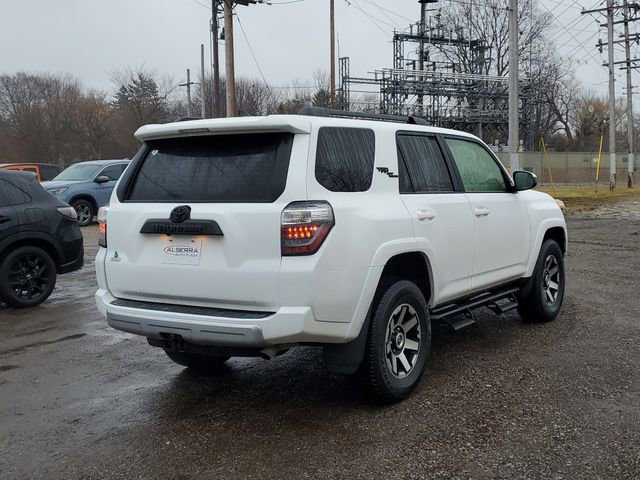 Used 2023 Toyota 4Runner TRD Off-Road image 4