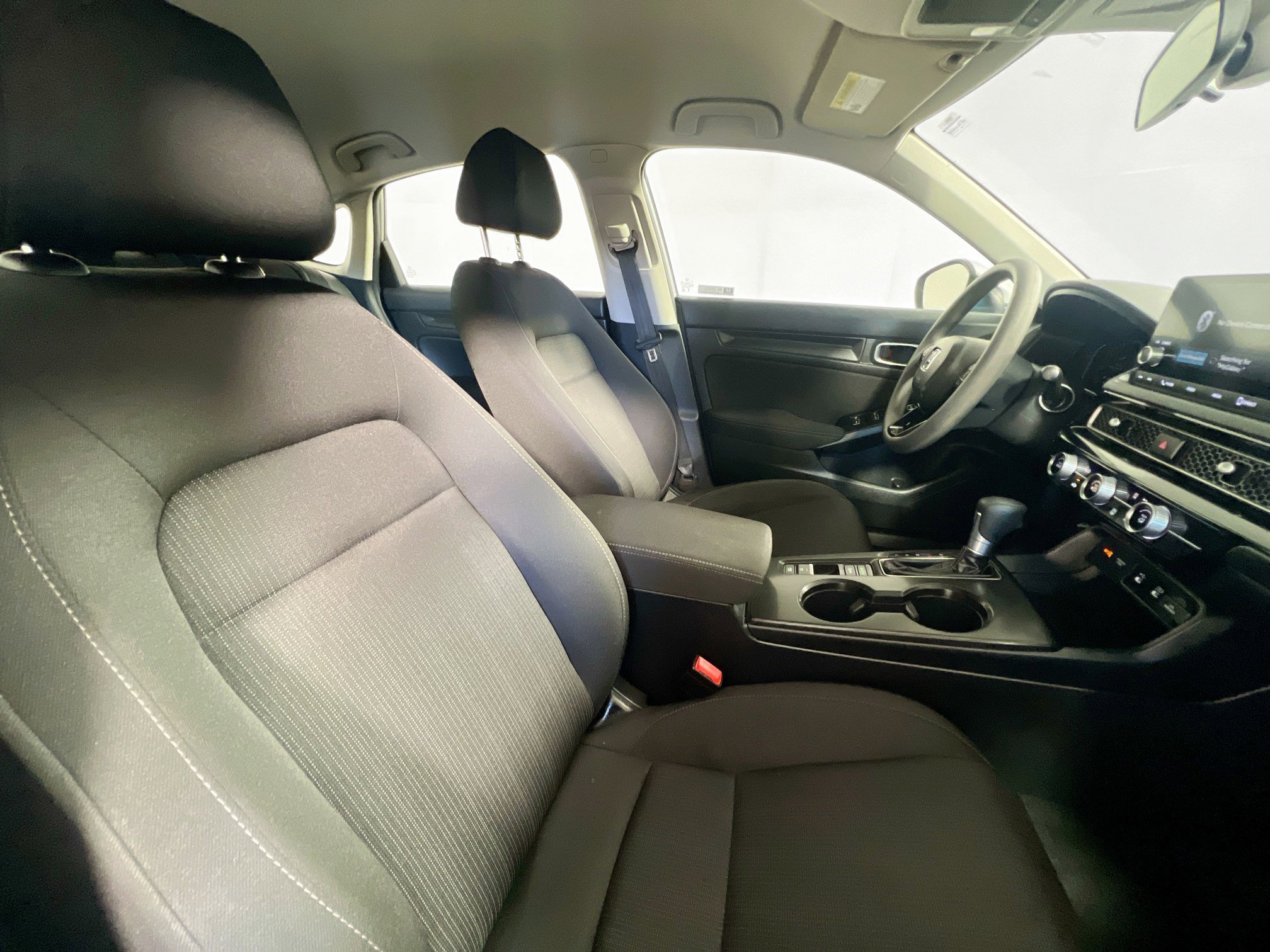 Used 2025 Honda Civic LX image 30